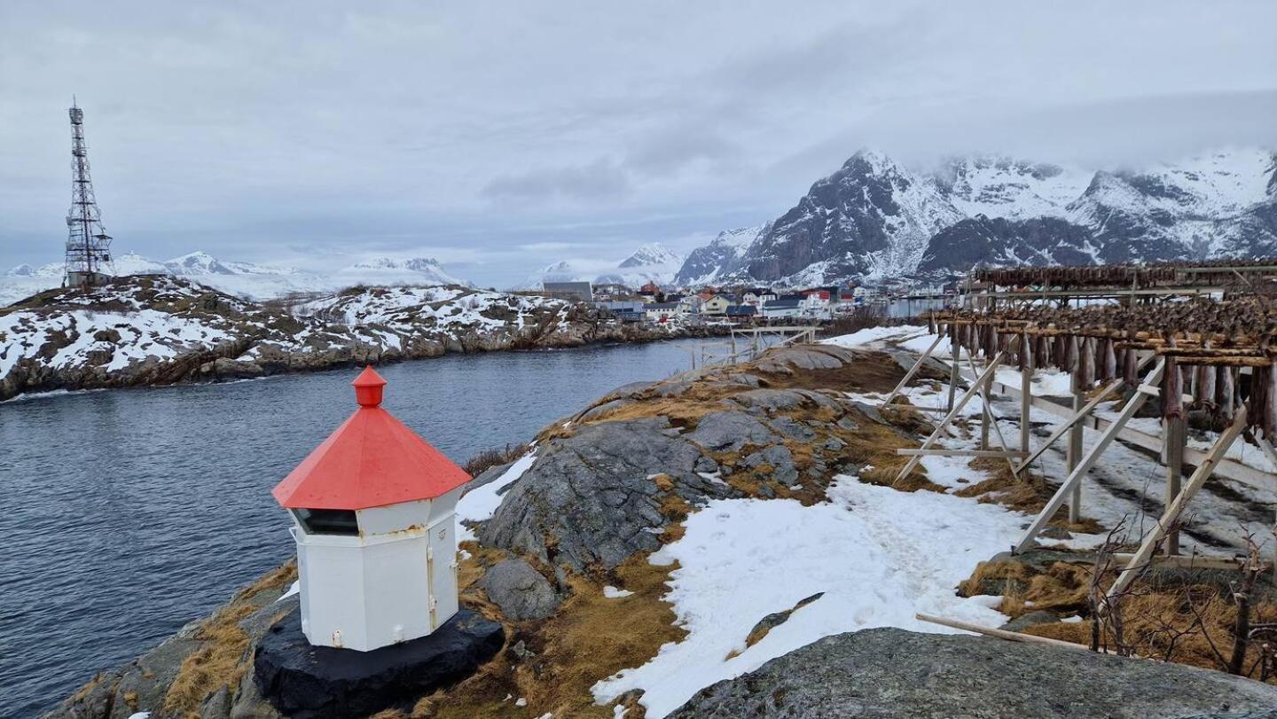 Leilighet I Banhammaren Med Balkong Henningsvær Eksteriør billede